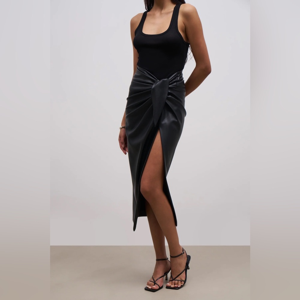 NWT Boa. Leather Wrap Midi Skirt